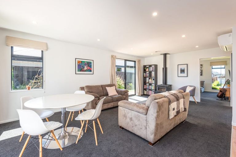 Photo of property in 30 Highgate Drive, Rangiora, 7400