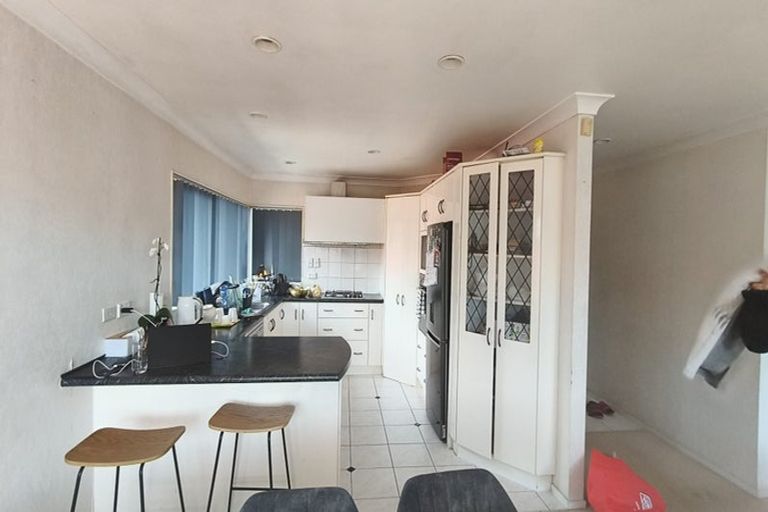 Photo of property in 2/48 Halsey Road, Manurewa, Auckland, 2102