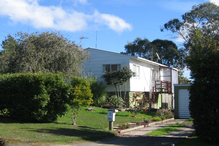 Photo of property in 6 Sunkist Bay Road, Beachlands, Auckland, 2018
