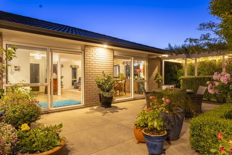 Photo of property in 58 Hillcrest Road North, Raumati Beach, Paraparaumu, 5032
