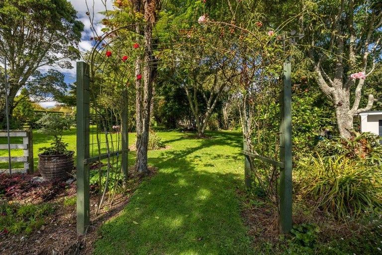 Photo of property in 6 Rowe Road, Ohauiti, Tauranga, 3173