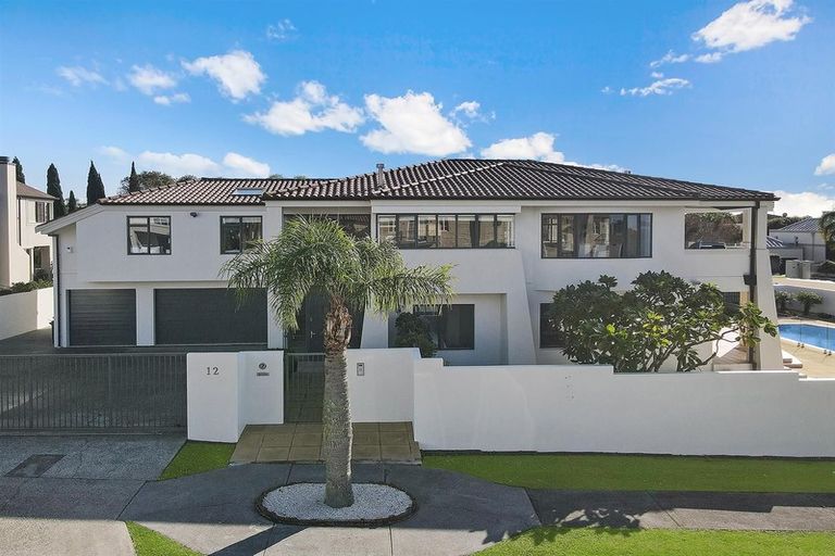 Photo of property in 12 Quedley Court, Eastern Beach, Auckland, 2012