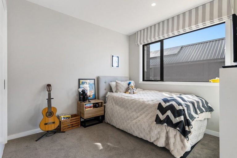 Photo of property in 64 Riverhead Point Drive, Riverhead, 0820