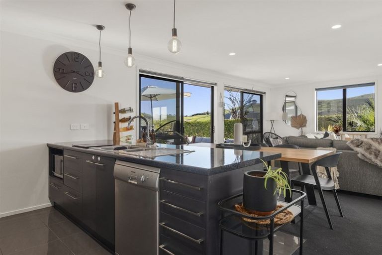 Photo of property in 39 Ballintoy Park Drive, Welcome Bay, Tauranga, 3175