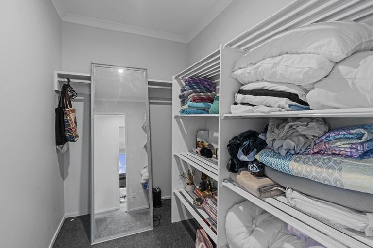 Photo of property in 129 Aviemore Drive, Highland Park, Auckland, 2010