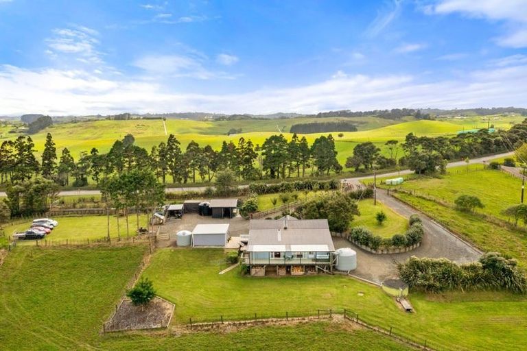 Photo of property in 175 Ireland Road, Waitoki, Kaukapakapa, 0871