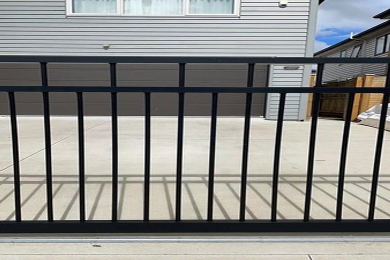 Photo of property in 18 Bruckless Drive, Flat Bush, Auckland, 2019