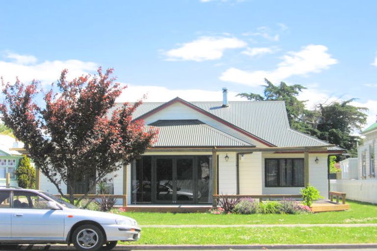 Photo of property in 112 Harris Street, Inner Kaiti, Gisborne, 4010