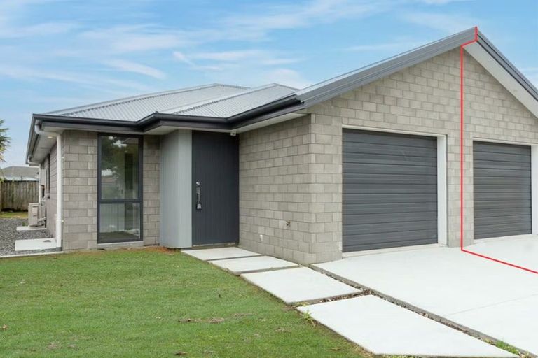 Photo of property in 1/2 Masefield Drive, Enderley, Hamilton, 3214