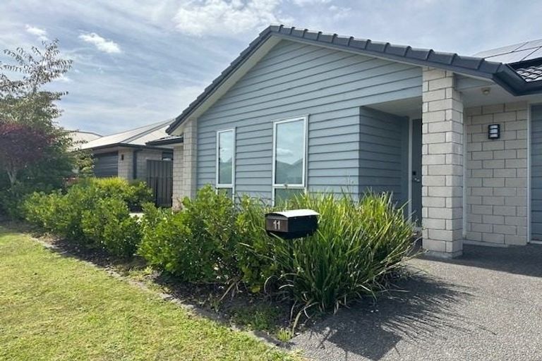 Photo of property in 11 Raynor Crescent, Pyes Pa, Tauranga, 3112