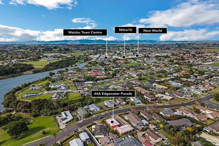 Photo of property in 44a Edgewater Parade, Waiuku, 2123