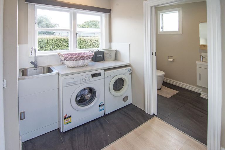 Photo of property in 12 Tararua Street, Masterton, 5810