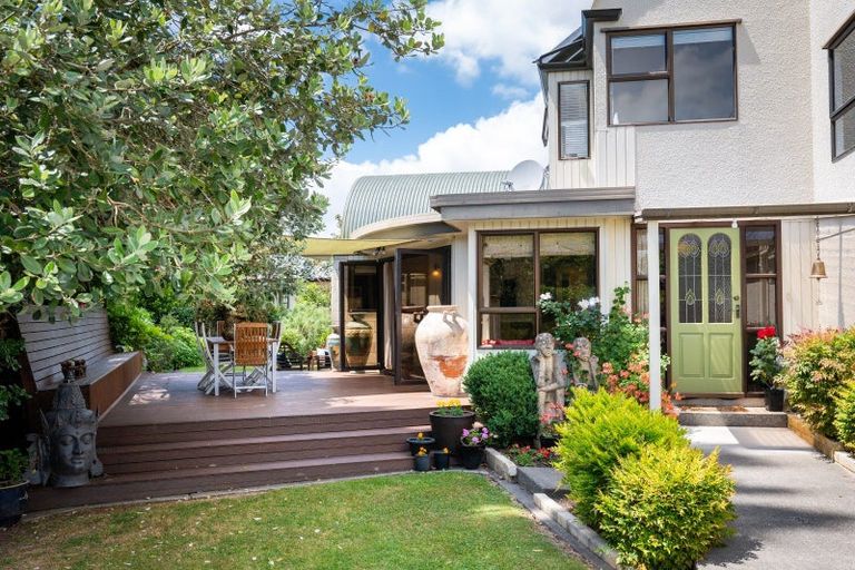 Photo of property in 17b Lucknow Road, Havelock North, 4130