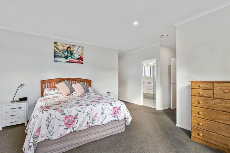 Photo of property in 44 Westmuir Crescent, Pokeno, 2402