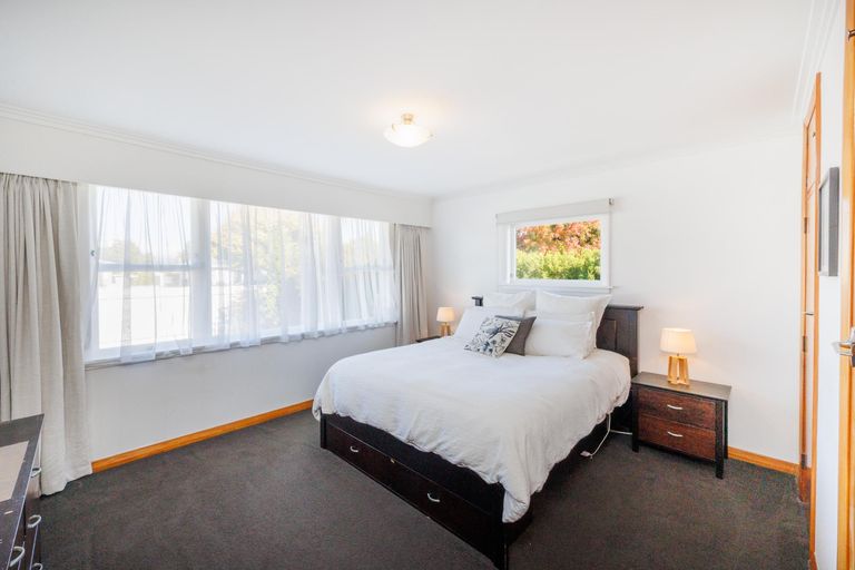 Photo of property in 7 Liverpool Street, Takaro, Palmerston North, 4412