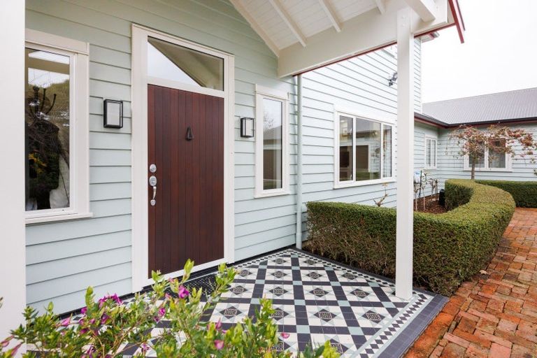 Photo of property in 32 The Bush Track, Aokautere, 4471