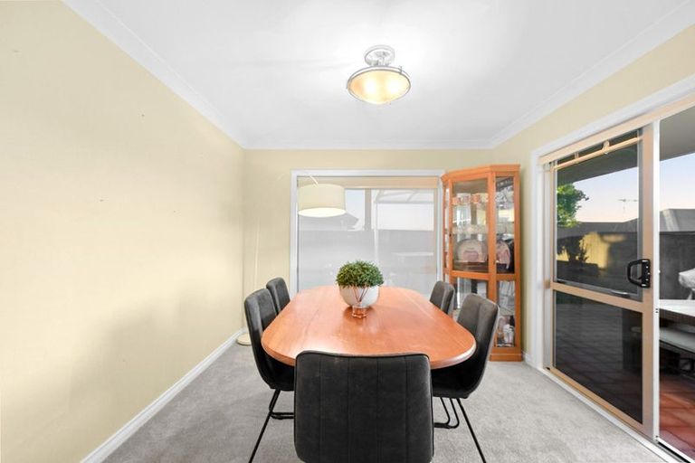 Photo of property in 21 Portobello Way, Huntington, Hamilton, 3210