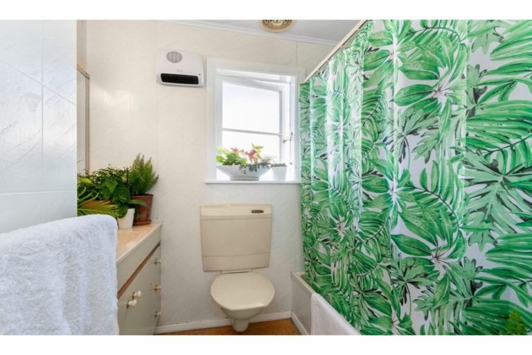 Photo of property in 57 Hall Crescent, Epuni, Lower Hutt, 5011