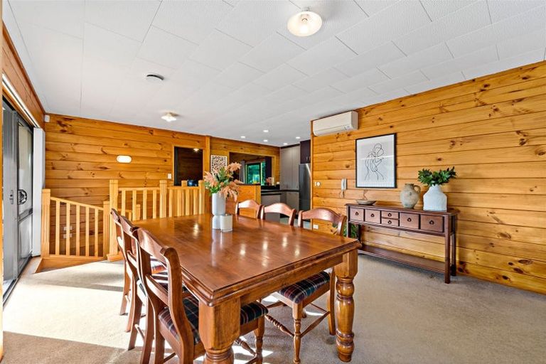 Photo of property in 87 Bethells Road, Waitakere, Henderson, 0782