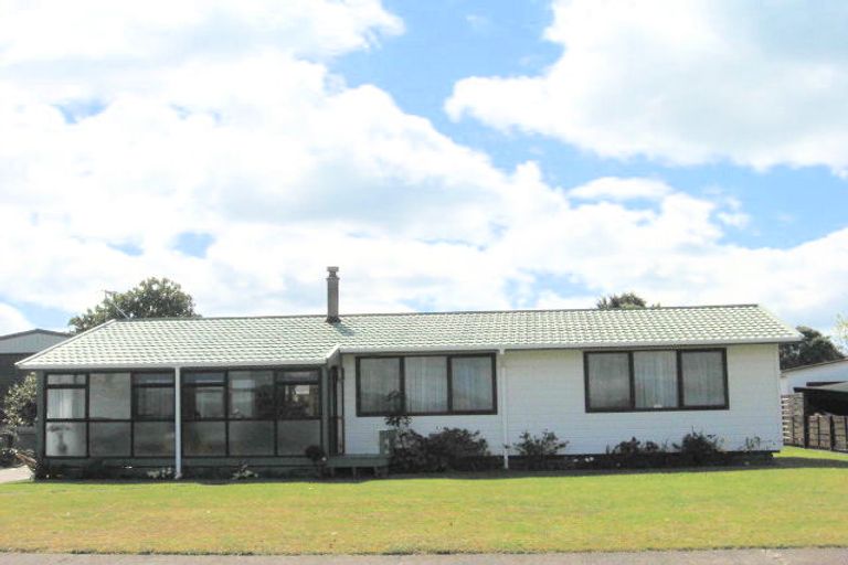 Photo of property in 67 Robinson Road, Whitianga, 3510