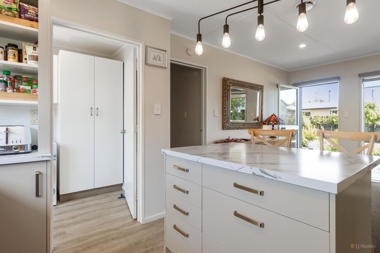Photo of property in 51 Blue Cliffs Road, Saint Andrews, 7988