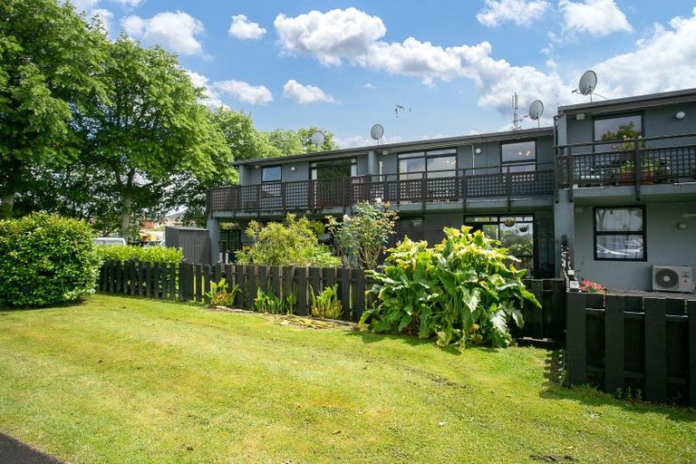 Photo of property in 8/98 Burns Street, Leamington, Cambridge, 3432