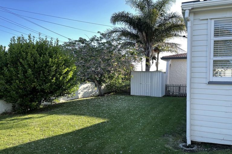 Photo of property in 25 Green Street, Papakura, 2110