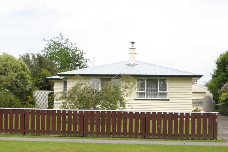 Photo of property in 72 Domett Street, Westport, 7825