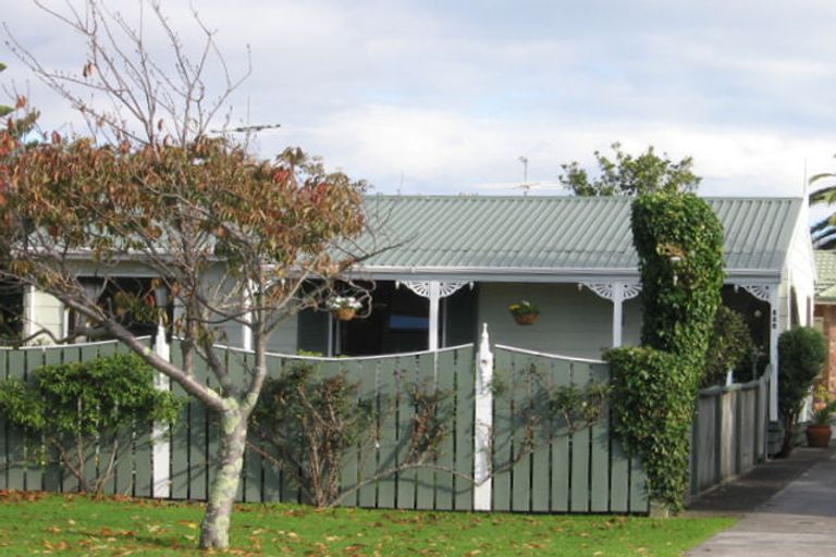 Photo of property in 294b Te Moana Road, Waikanae, 5036