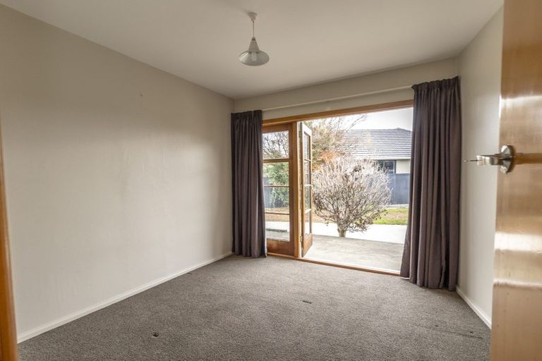 Photo of property in 77 Veitches Road, Casebrook, Christchurch, 8051