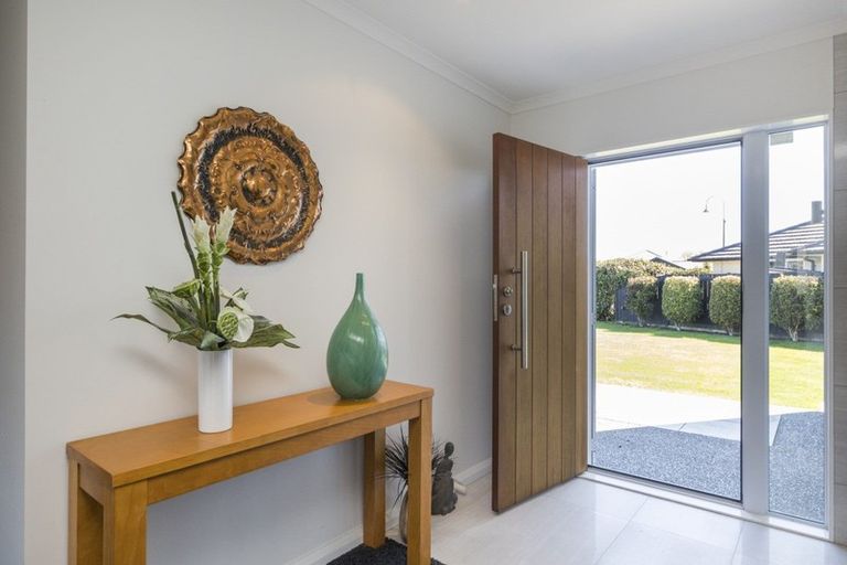 Photo of property in 14 Doncaster Court, Awapuni, Palmerston North, 4412