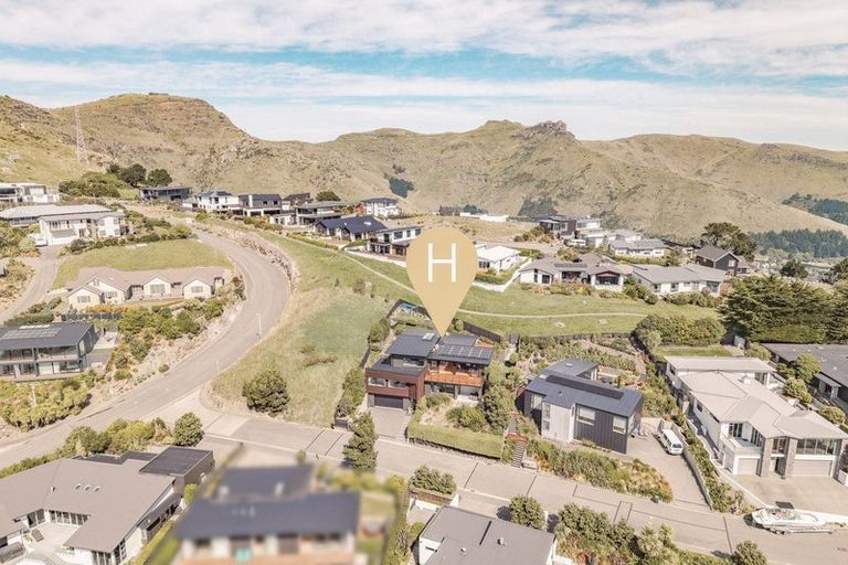 Photo of property in 3 The Terrace, Mount Pleasant, Christchurch, 8081