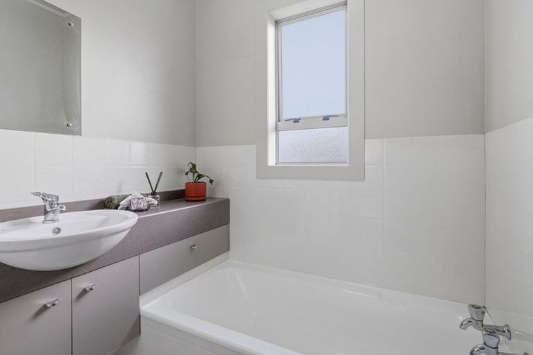 Photo of property in 27 Coutts Road, Gore, 9710