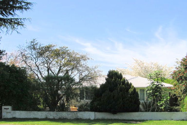 Photo of property in 13 Brookland Road, Western Heights, Rotorua, 3015