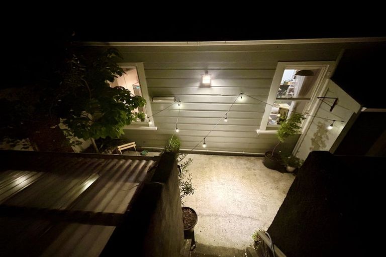 Photo of property in 6 Jeypore Street, Berhampore, Wellington, 6023