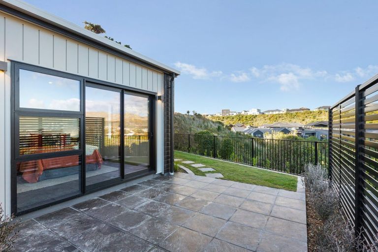 Photo of property in 11 Paul Adams Way, Aotea, Porirua, 5024