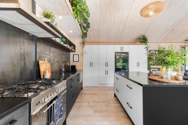 Photo of property in 141 Main Road, Luggate, Wanaka, 9383