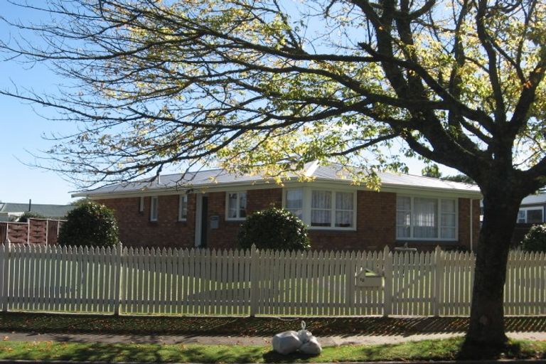 Photo of property in 12 Kenmore Place, Tokoroa, 3420