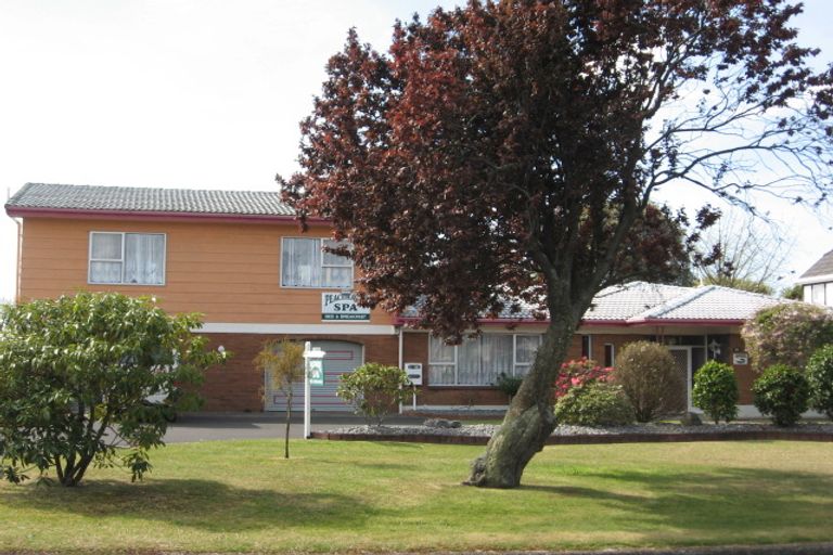 Photo of property in 10 Peace Street, Fenton Park, Rotorua, 3010