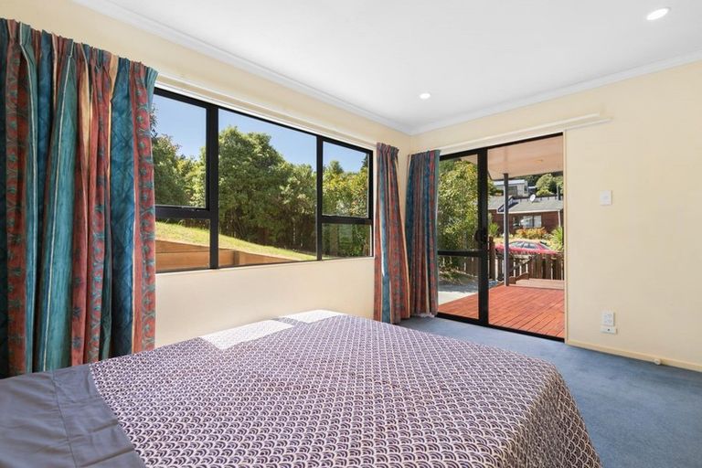 Photo of property in 2a Wye Place, Fernhill, Queenstown, 9300