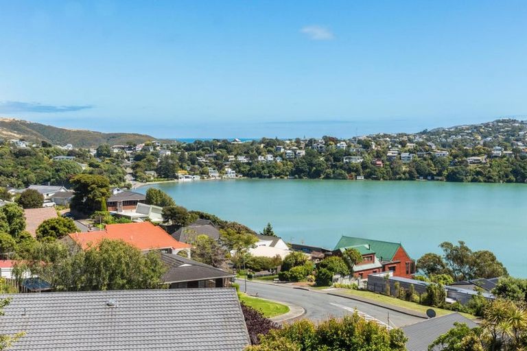 Photo of property in 15 Leeward Drive, Whitby, Porirua, 5024