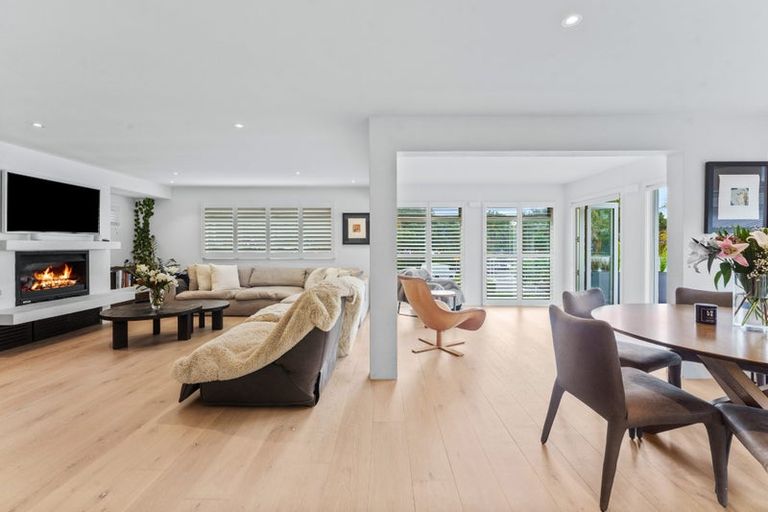 Photo of property in 15 The Strand, Takapuna, Auckland, 0622