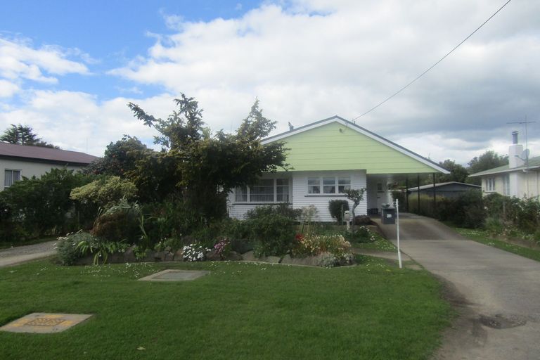 Photo of property in 14 Saint John Street, Opotiki, 3122
