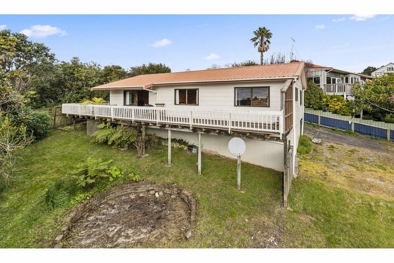 Photo of property in 9 Inca Place, Snells Beach, 0920