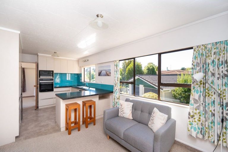 Photo of property in 8 Padfield Place, Havelock North, 4130