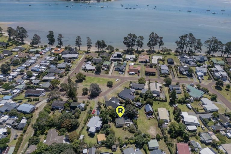 Photo of property in 25 Dunlop Drive, Pauanui, Hikuai, 3579