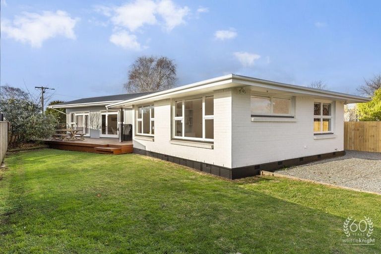 Photo of property in 14 Yeovil Place, St Albans, Christchurch, 8052