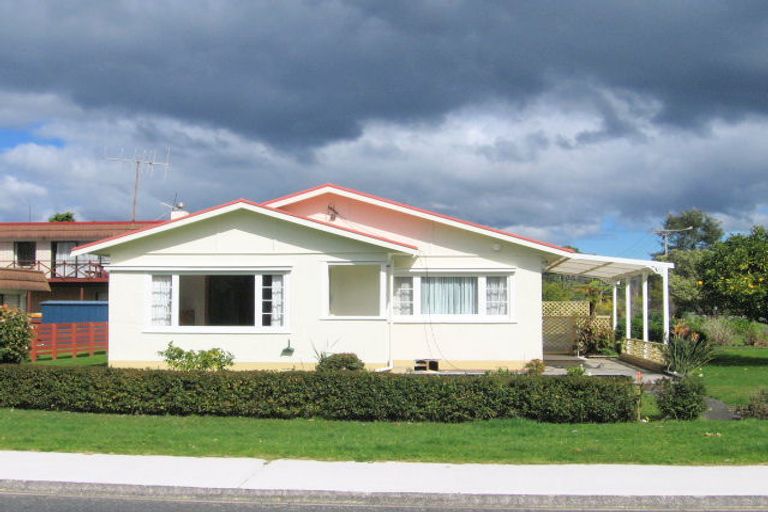 Photo of property in 409 Beach Road, Whangamata, 3620