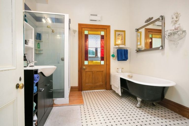 Photo of property in 18 Campbell Street, Leamington, Cambridge, 3432