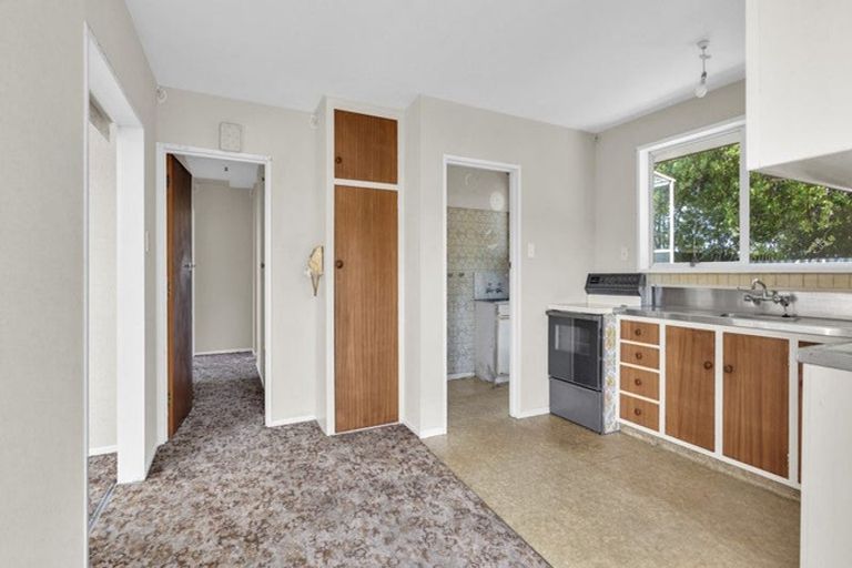 Photo of property in 2/149 Gayhurst Road, Dallington, Christchurch, 8061